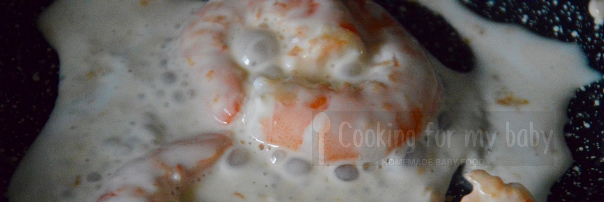 Shrimps with coconut milk for baby