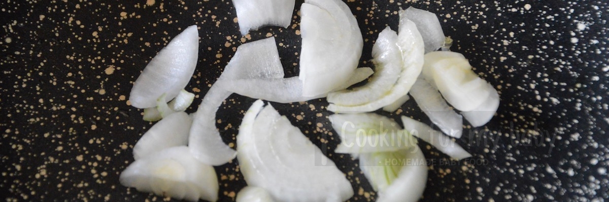 New onion cooking for baby