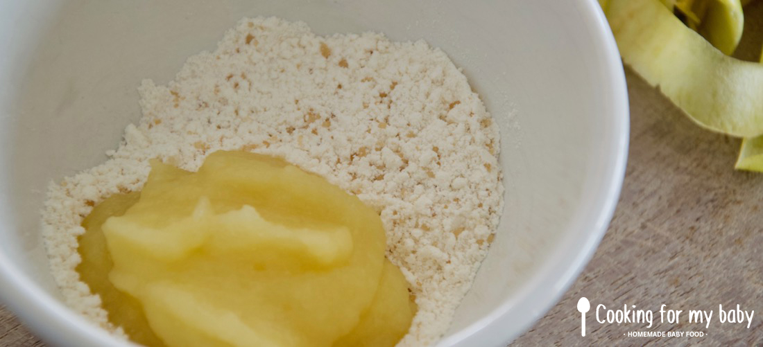 Puree and flour for the muffin dough for my baby