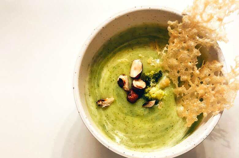 Baby and family broccoli soup recipe (Roasted hazelnuts and parmesan chips, from 10 months)