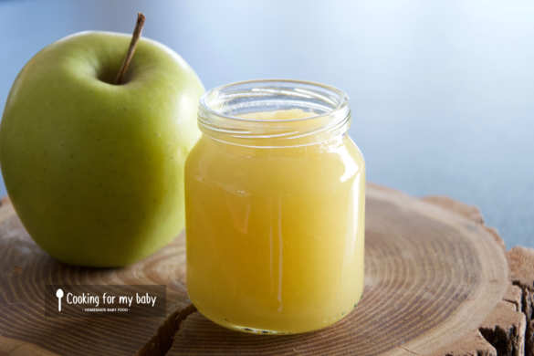 Recette De Compote De Pomme Pour Bebe Des 4 Mois Cooking For My Baby