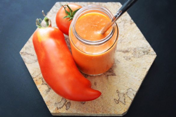 Purée bébé à la tomate