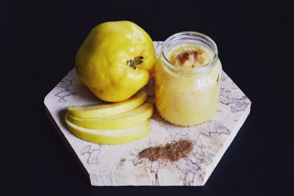 Recette de compote pomme coing et cannelle pour bébé