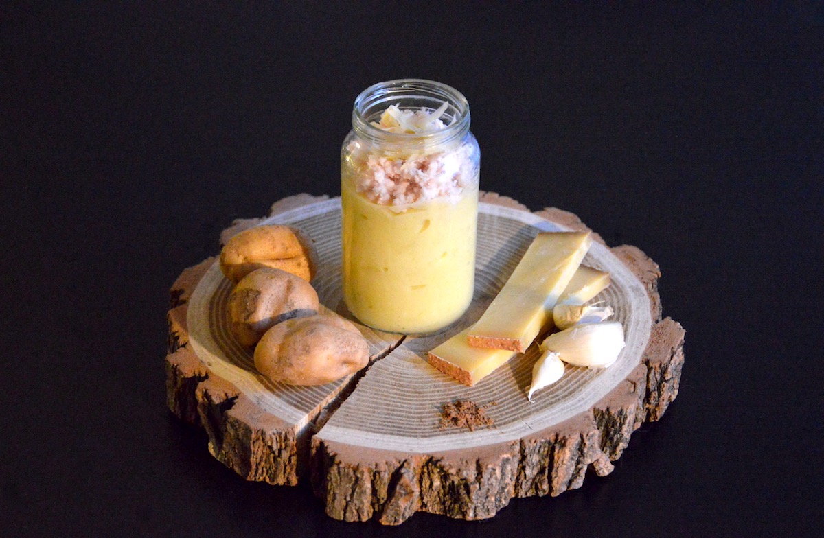 Recette de petit pot purée de pomme de terre poulet et fromage Comté pour bébé