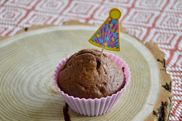 Recette du premier gâteau d'anniversaire de bébé cacao coeur fondant banane