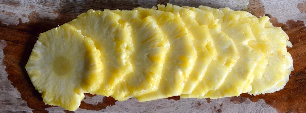 Pineapple slices for baby