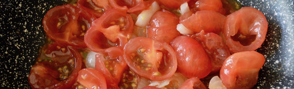 Tomates cerises en cuisson pour bébé