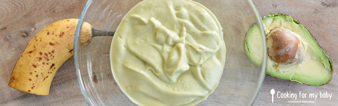 Texture de la pâte à gaufre pour bébé