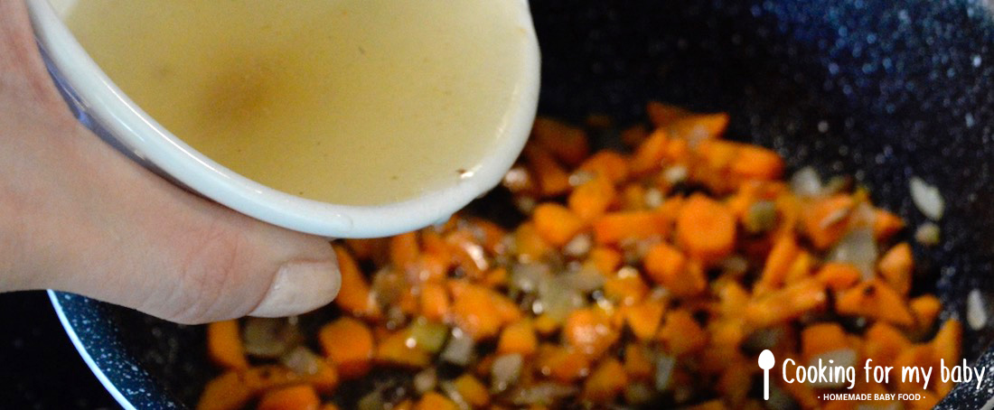 Chicken broth for baby blanquette