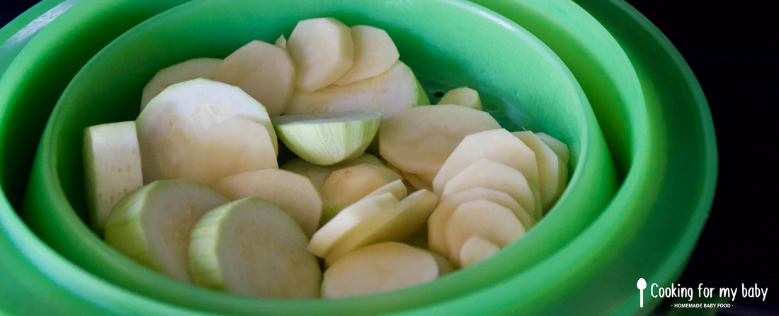 Recette De Veloute De Courgette Concombre Et Saint Moret Pour Bebe Des 7 Mois Cooking For My Baby