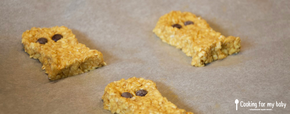 Halloween oat, sweet potato and chocolate cookie recipe for baby