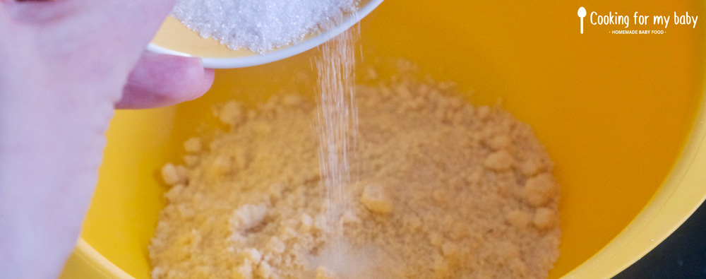Granulated sugar for baby-friendly galette des rois
