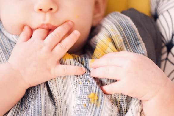 Premiers repas de bébé : mes indispensables