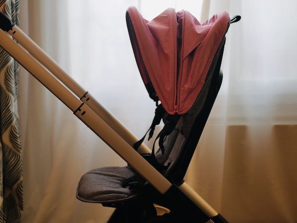 Poussette compacte : Test de la Bugaboo Ant vs Yoyo Babyzen 11 Poussette Bugaboo Ant inclinaison siège