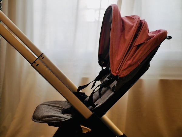 Poussette compacte : Test de la Bugaboo Ant vs Yoyo Babyzen 12 Poussette Bugaboo Ant inclinaison siège
