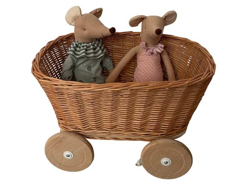 Idées Cadeaux de Noël pour enfants de 2 ans : Notre sélection 15 chariot osier enfant 2 ans cadeaux noel edited