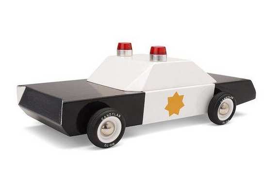 Idées Cadeaux de Noël pour enfants de 3 ans : Notre sélection 33 Voiture de police - cadeau de Noël enfant 3 ans