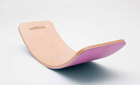 Nos idées Cadeaux de Noël pour enfant de 1 an 15 cooking for my baby idee cadeau planche equilibre wobbel pro rose