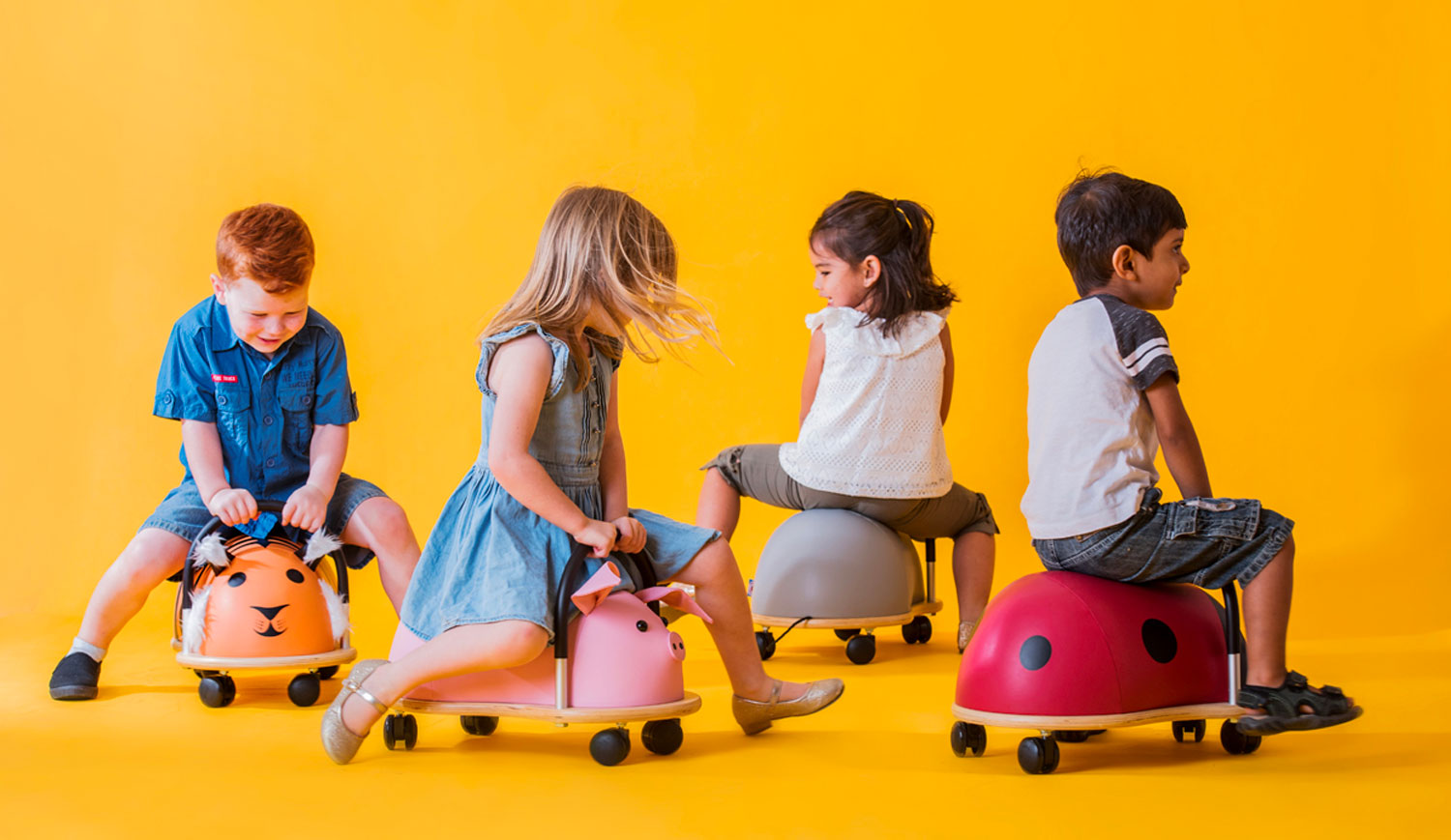 Cadeau bébé 1 an : fille ou garçon, les meilleures idées de jouets