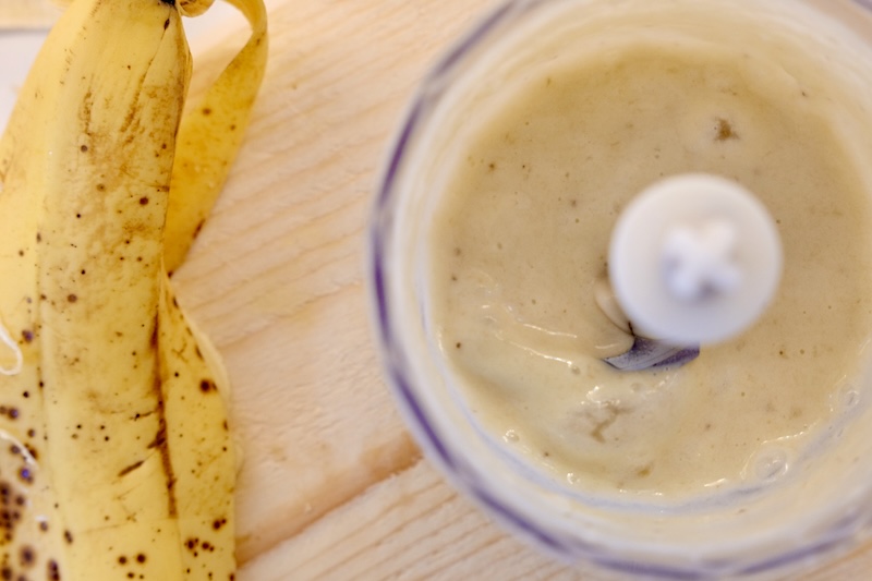 Very smooth banana compote for baby