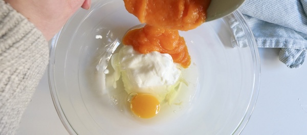 Adding the carrot puree