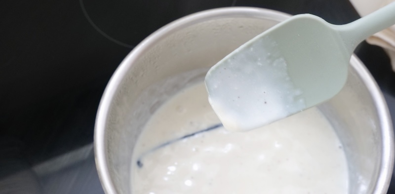 Coating texture of the baby vanilla cream at the end of cooking
