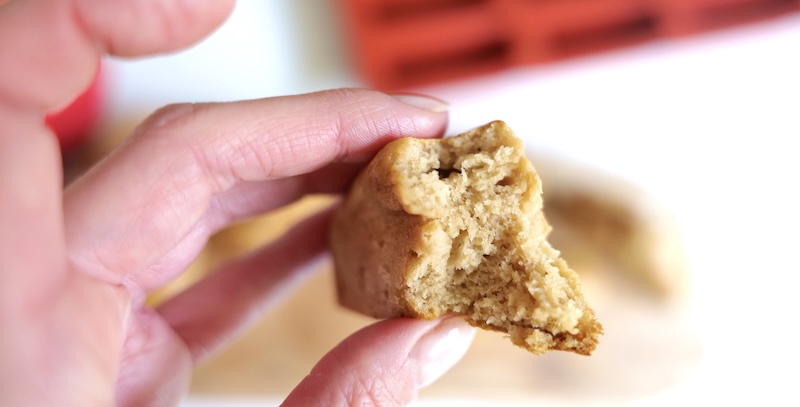Soft texture of baby applesauce cake